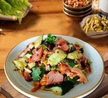 Pork head meat with cucumber