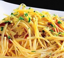 Tree Pepper Potato Shreds