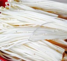 Enoki Mushroom