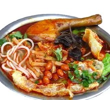 Spicy Chicken Feet with Rice Noodles