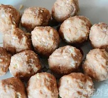 Braised Pork Meatballs