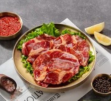 Tender Pork Shoulder Blade