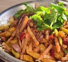 Qianjiang Chicken Offal Hot Pot