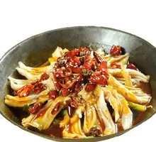 Spicy Duck Feet in Dry Pot