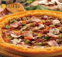 European Bacon Pizza