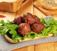 Braised Pork Meatballs