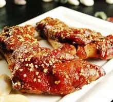 Charcoal-Grilled Pig Trotter