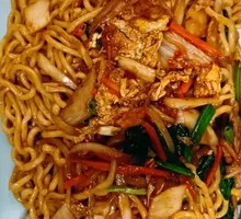 Spicy Kimchi and Egg Stir-Fried Noodles