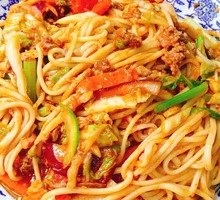 Egg and Tomato Fried Noodles
