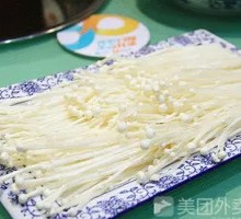 Enoki Mushroom