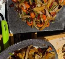 Spicy Stir-Fried Shrimp Tails