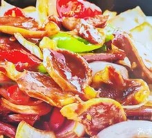Stir-fried Chicken Gizzards with Small Onions