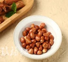A Handful of Peanut Seeds