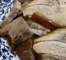 Old-style Pork Shank
