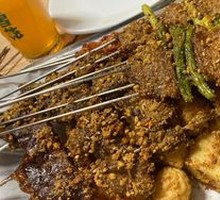 Garlic Shoots with Lamb Ribs