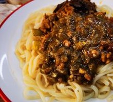 Signature Noodles with Sauce