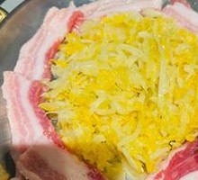 Sour Cabbage with Pork Belly
