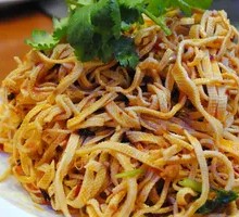 Cold-mixed dried tofu strips