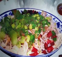 Oil-Poured Noodles