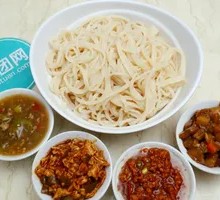 Green Pepper Pork Noodles