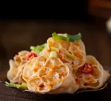 Juice-Infused Lotus Root Noodles