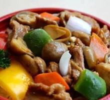 Fresh Mushroom and Pork Slices