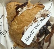 Chocolate Cream Croissant