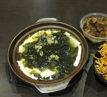 Seaweed Clay Pot Mixed Dried Tofu Threads with Fried Dough Pancake
