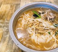 Mushroom Soup Noodles