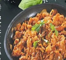 Sour Cabbage with Pork Belly