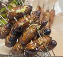 Silkworm pupae