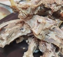 Small Pot Lamb Spine