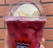 Mixed Berry Snow Balls Lucky Ice