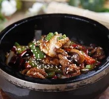 Signature Clay Pot Aromatic Chicken