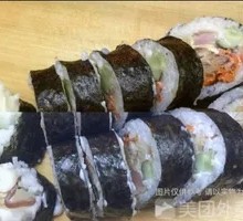 金枪鱼沙拉紫菜包饭