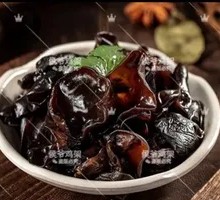 Chicken Soup with Wood Ear Mushrooms