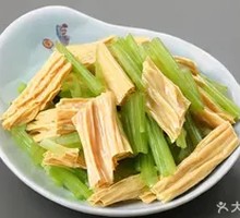 Celery with Tofu Skin Salad