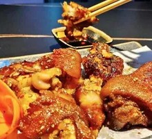 Roasted Pork Trotter