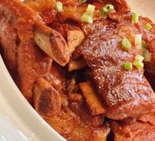 Braised Pork Ribs in Brown Sauce