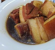 Braised Pork Belly with Quail Eggs