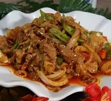 Stir-Fried Lamb Strips