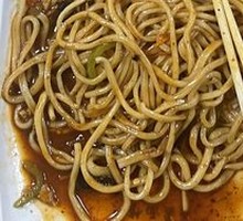 Stir-Fried Pork with Green Pepper Noodles