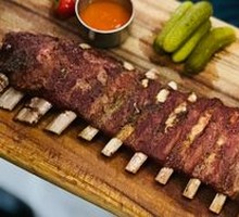 Moscow Charcoal-Roasted Oak-Fruit Black Pig Ribs