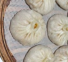 Crab Roe Soup Dumplings