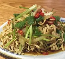 Cold Tofu Skin Salad