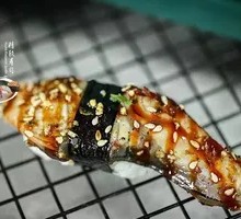 Eel Hand Roll