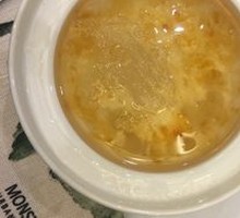 Peach Gelatin Bird's Nest Dessert