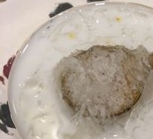Coconut Milk Steamed Bird's Nest