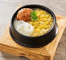 Sour Cabbage Pork Dumpling Hot Pot