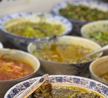 Small Bowl Noodles with Sauce